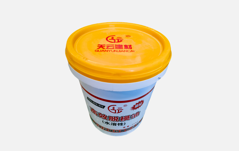 脫膜油的選擇與使用指南：從材質(zhì)適配到工藝優(yōu)化，提升加工效率